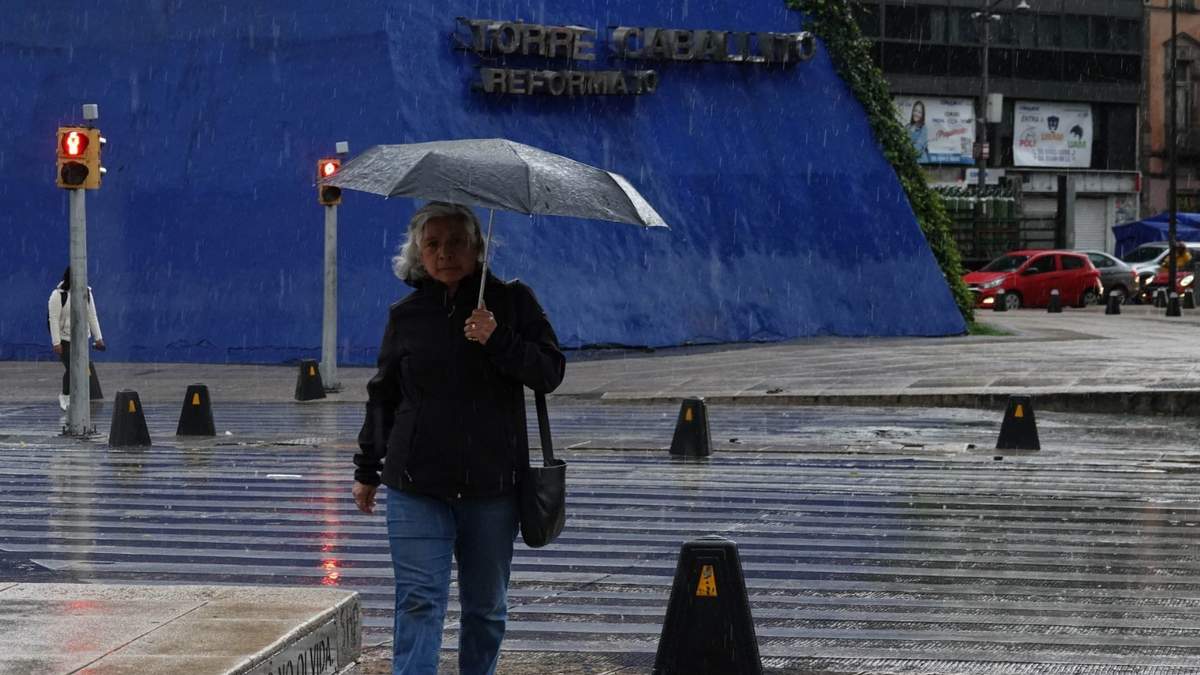 Probabilidad de lluvias y chubascos dispersos en la Ciudad de México este martes