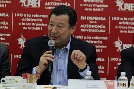 Exrector de la UAEH