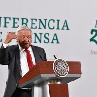 Se revisa posesión legal de la tierra en zona yaqui para restituir predios y agua al pueblo: AMLO