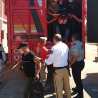 La Guardia Nacional asegura a 116 migrantes que viajaban hacinados en Chiapas