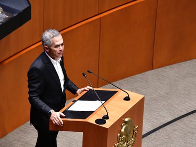 Diputada de Morena pide desafuero de Mancera tras colapso en Línea 12