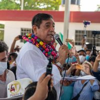 Félix Salgado Macedonio dice ser "víctima de linchamiento" en arranque de campaña