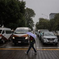 Lluvias y vientos fuertes de viernes a lunes: así impactarán el frente frío 10 y la onda tropical 39