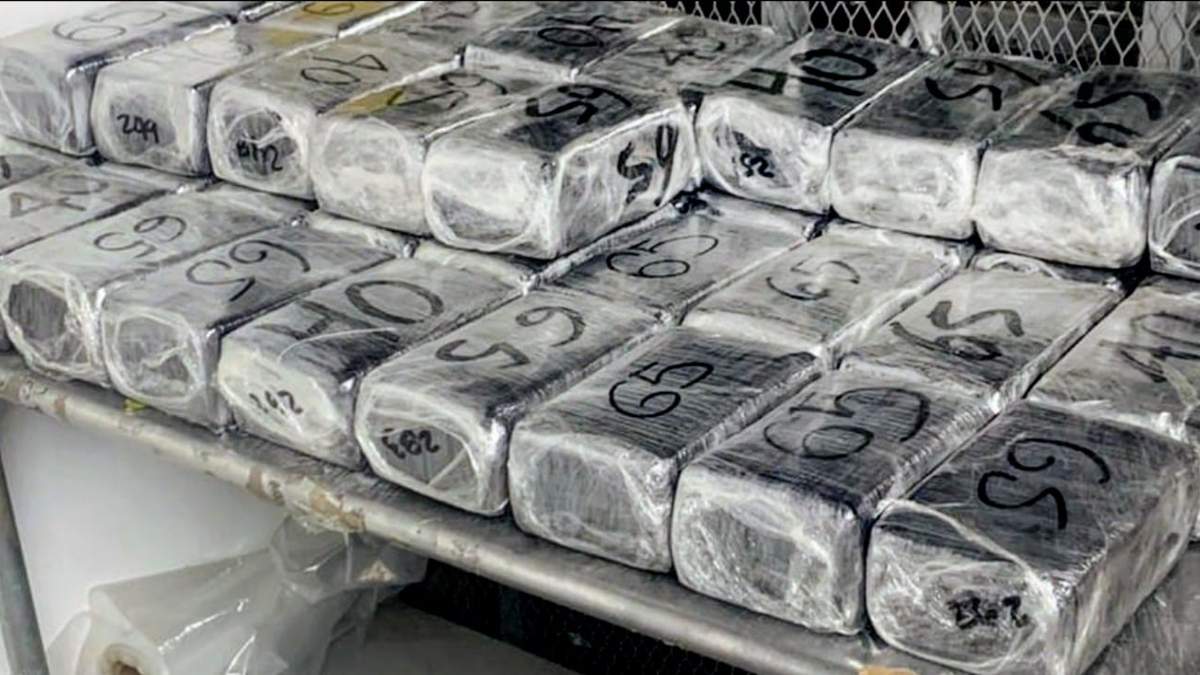 Al imputado se le aseguró cerca de tonelada y media de metanfetamina y cocaína