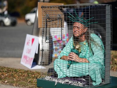 Redada migratoria en Carolina del Norte deja más de 130 detenidos este fin de semana