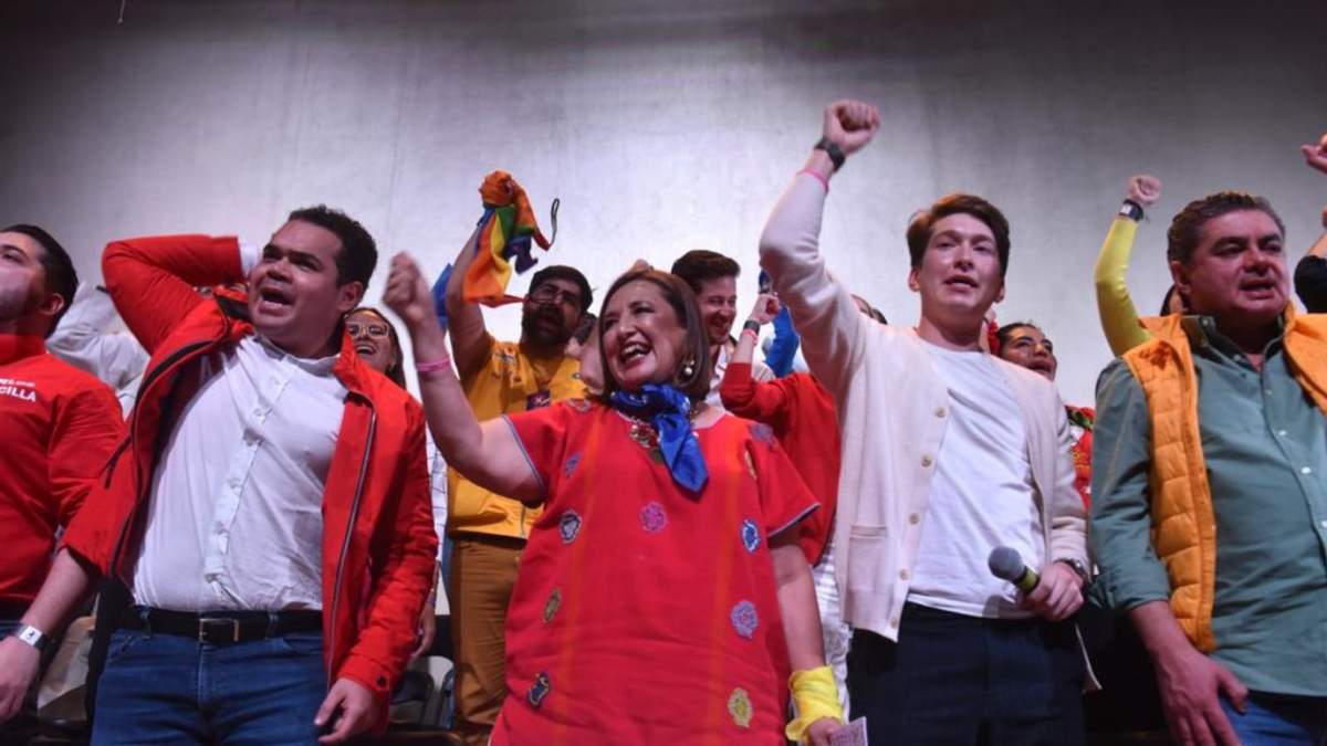 Xóchitl Gálvez, como de la Responsable del Frente Amplio por México