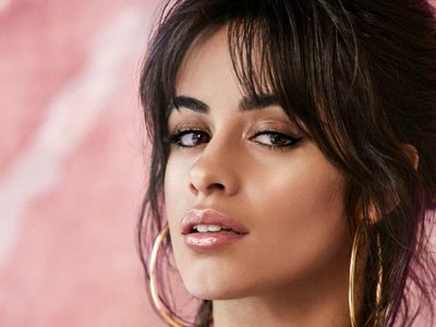 El paparazzi que molestó a Camila Cabello y su reacción ¡inesperada!