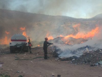Incendio en basurero de Guanajuato obliga a suspender clases y actividades al aire libre