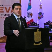 Samuel García propone una nueva Constitución para Nuevo León