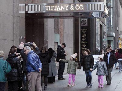 Se registra incendio en tienda de Tiffany & Co. en NY