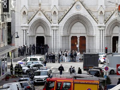 Países árabes y Turquía condenan el ataque en Francia y los separan del Islam