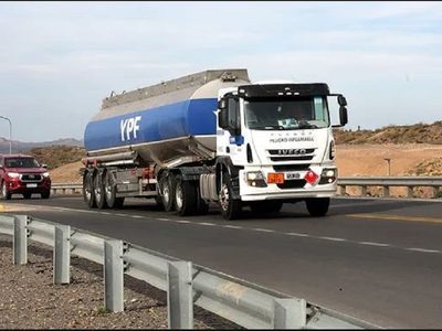 El gobierno de Neuquén propuso a las petroleras invertir en la mejora de las rutas