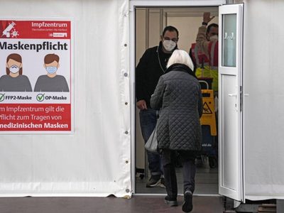 Berlín extiende las restricciones por un nuevo récord de contagios de coronavirus