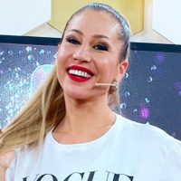 Adabel Guerrero visitó "Mamushka" con un particular look que se robó todas las miradas