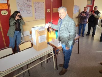 Rolando Figueroa votó en las PASO: “Lo peor que podemos hacer es no elegir”