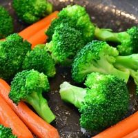 Una empresa pagará 2000 dólares a quien acepte ser vegano por un mes