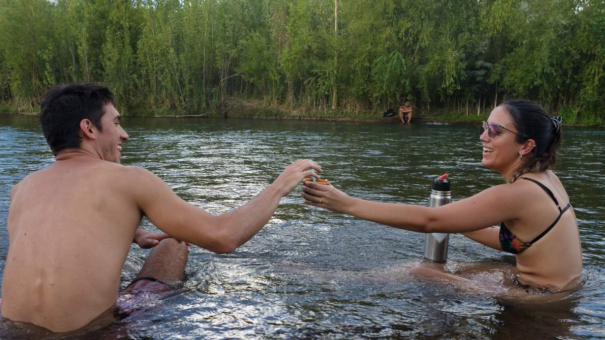 Un domingo para disfrutar la tarde en el río. Fuente: (Emiliano Ortiz)