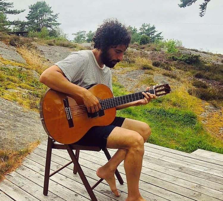 El cantautor sueco-argentino, José González