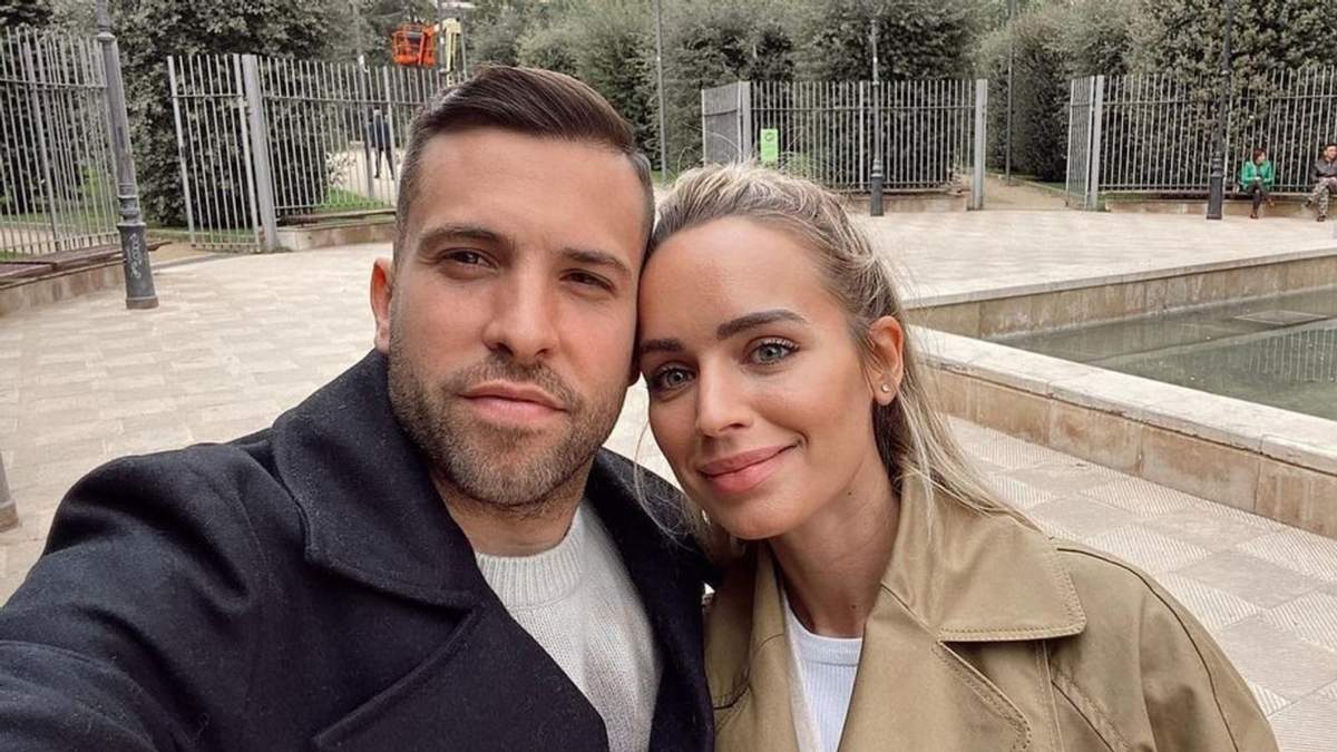 Jordi Alba y Romarey Ventura. Fuente: (Instagram)