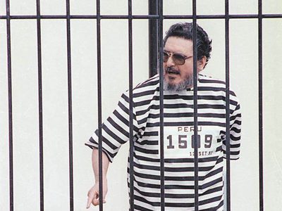 Incineran cadáver de Abimael Guzmán, líder de Sendero Luminoso