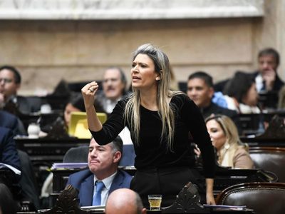 Nadia Márquez negó que la reforma laboral quite derechos a los trabajadores