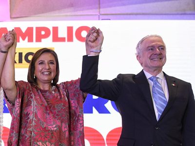 Creel se baja de la contienda del Frente Amplio por México y declina a favor de Xóchitl Gálvez