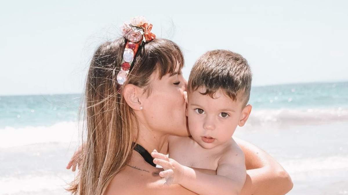 Mina Bonino y su hijo. Fuente: (Instagram)