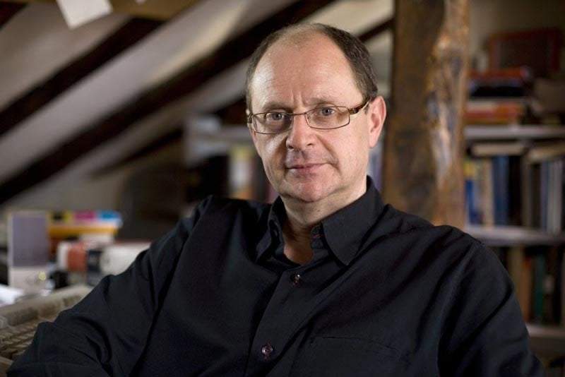El autor de la Isla del padre