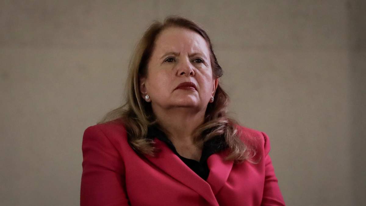 Loretta Ortiz Ahlf
