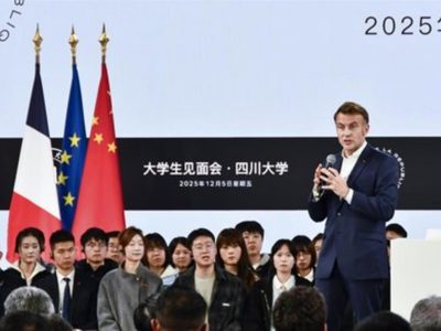 Macron amenaza con responder con aranceles europeos al superávit comercial de China