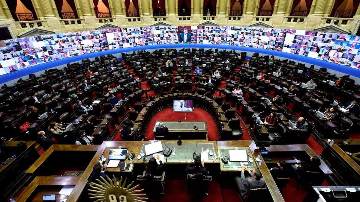 Sesiones virtuales en el Congreso. Fuente: (Twitter)