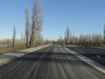 Desde la Legislatura exigen que se pavimente la calle de acceso a Valentina Sur
