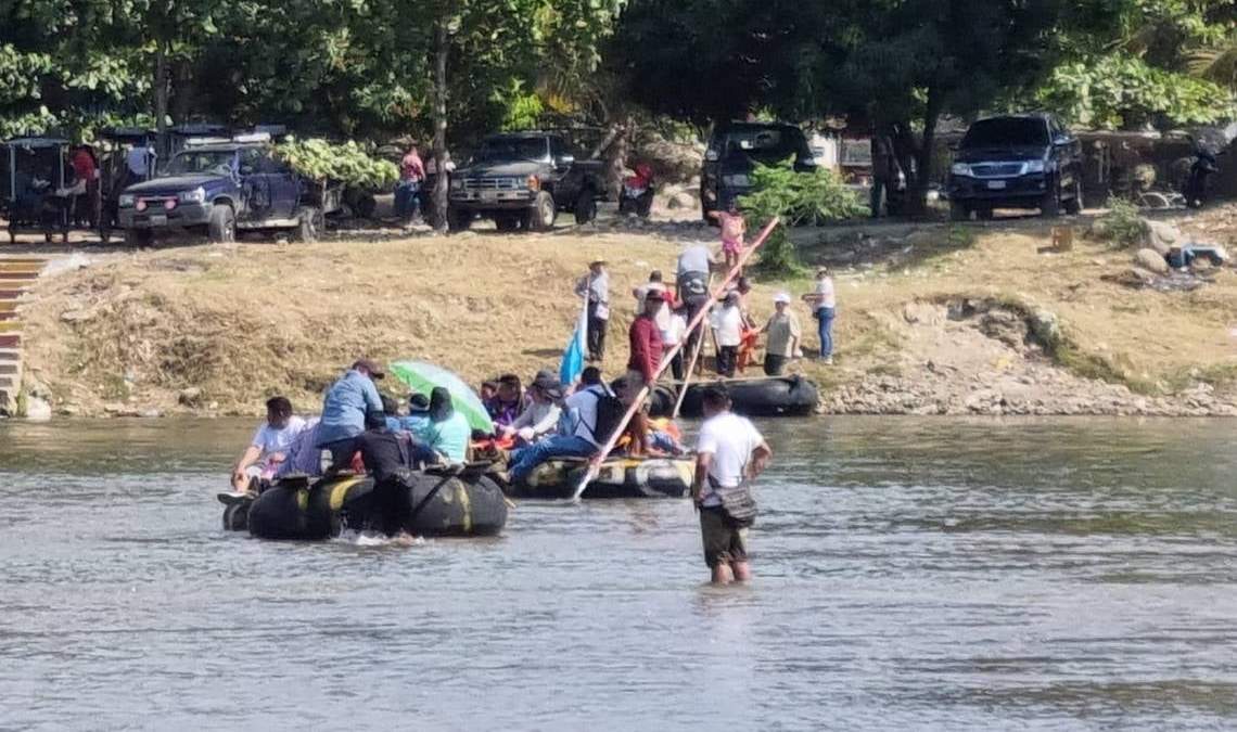 Dos migrantes mueren tras ser arrastradas por el río Suchiate; querían cruzar de Guatemala a México