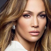 Jennifer Lopez le rindió un emotivo homenaje a Selena Quintanilla, a 25 años de su muerte