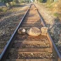 Normalistas de Tiripetío, en Michoacán, continúan con bloqueos a las vías del tren