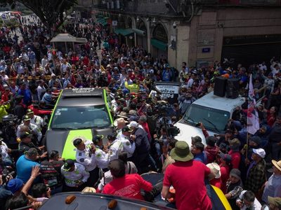 La CNTE amaga con boicotear el Mundial; “si no hay solución, no va a rodar el balón”