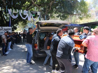 Sepultan a Rothan Gómez, normalista de Ayotzinapa asesinado por policías