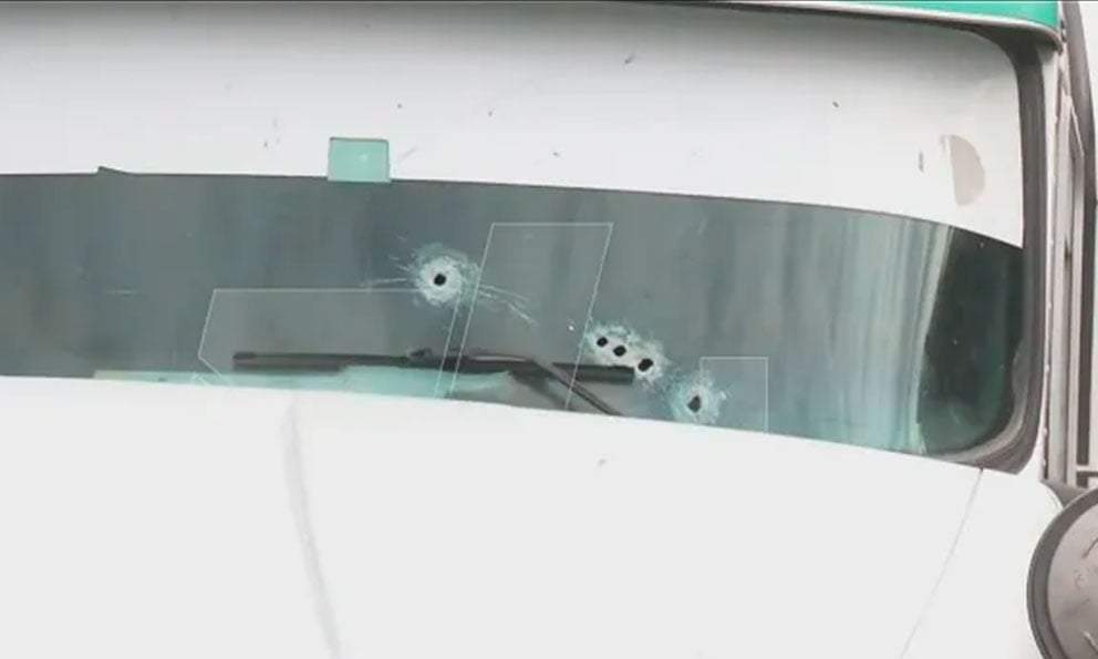 Impactos de bala en un camión tras un intento de asalto