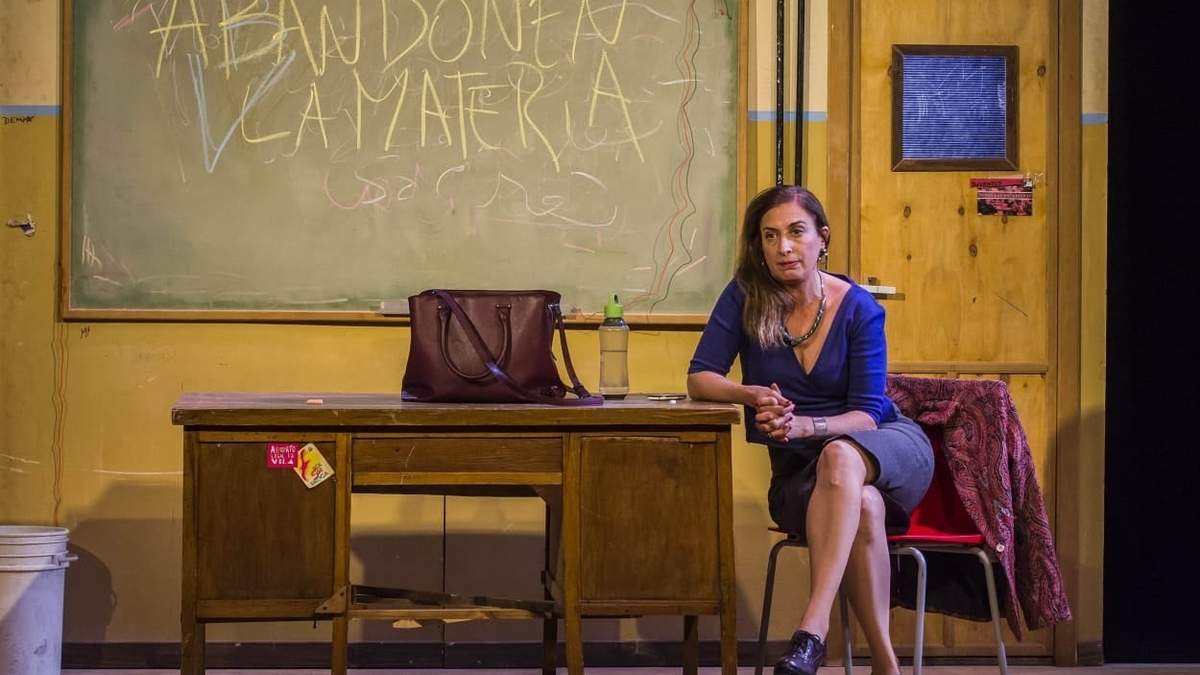 La la actriz y dramaturga Andrea Garrote, protagoniza Pundonor.