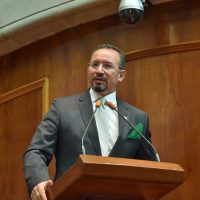 PRD plantea despenalizar el aborto antes de los primeros tres meses de embarazo en el Edomex