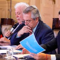 Penas de hasta dos años de prisión para quienes no cumplan el nuevo DNU