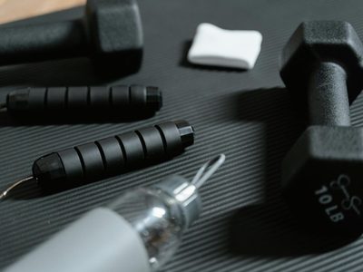 Construí más masa muscular sin hacer tantas repeticiones: el método respaldado por la ciencia