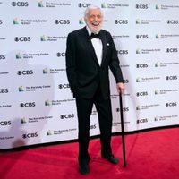 La leyenda de la comedia Dick Van Dyke cumple 100 años