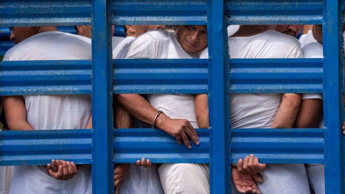 Detenidos durante el estado de excepción en El Salvador