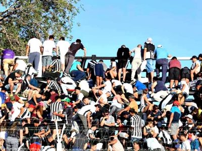 Sancionaron a los futbolistas que protagonizaron una batalla campal en Cipolletti