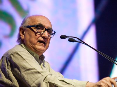 Detienen en la CDMX al analista Alfredo Jalife tras denuncia de Tatiana Clouthier por difamación