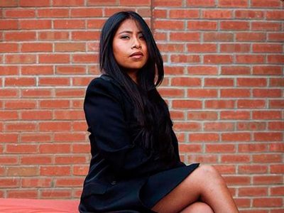 ¡Belleza azteca! Yalitza Aparicio aparece "al natural" en una reveladora foto... ¡Se ve!