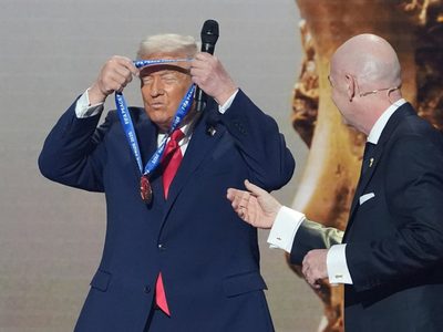 Trump confirma a Infantino que la selección iraní es "bienvenida" en Estados Unidos para el Mundial