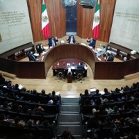 El TEPJF rechaza el primer juicio contra el Plan B electoral de AMLO