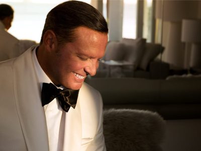 ¡No esperes! El detrás de escena de la serie de Luis Miguel fue captado por una fan